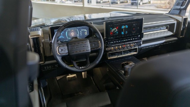 GMC Hummer EV 2024: technické údaje, cena, datum vydání, Auto Březík Servis