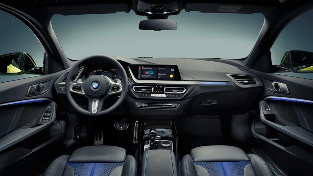 BMW M135i 2022: technická data, cena, datum vydání, Auto Březík Servis