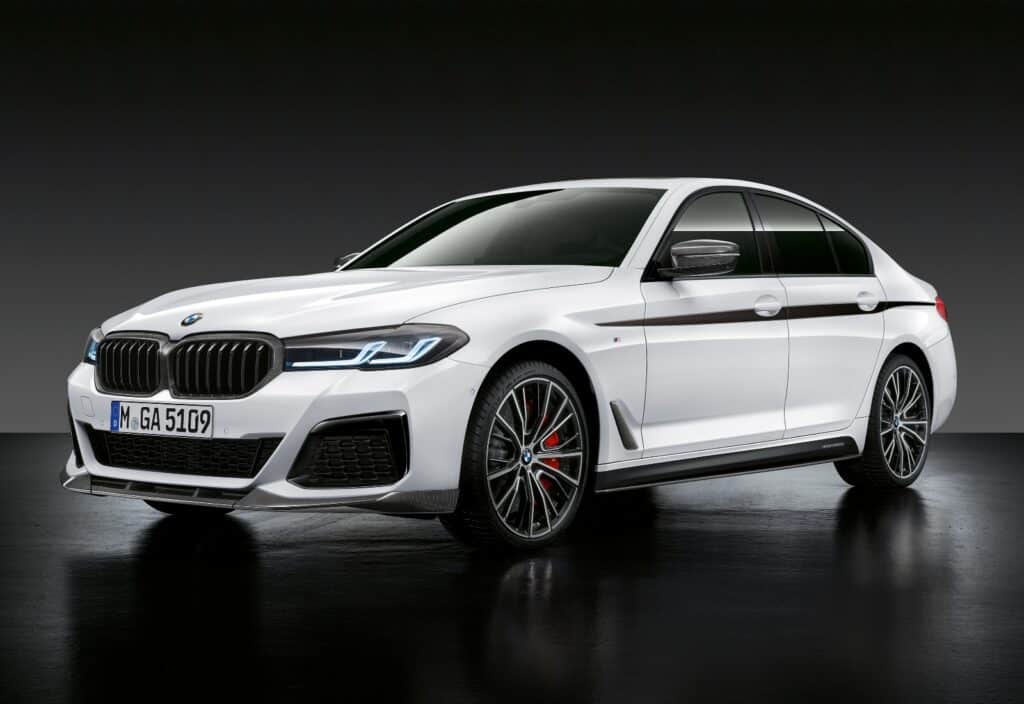 BMW i5 2023: Interiér, motor a úpravy