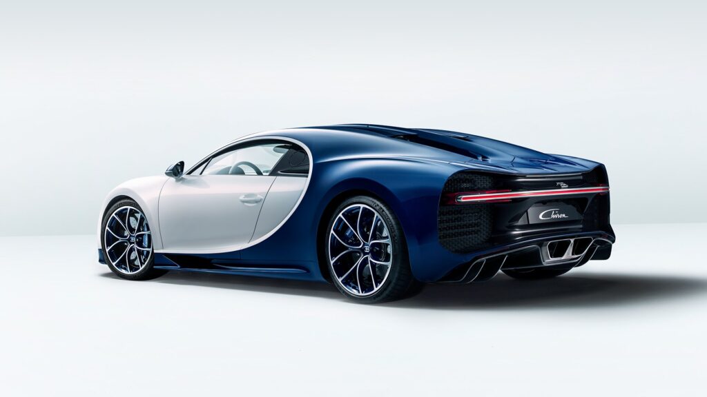 Bugatti Chiron 2022: Interiér, motor a úpravy