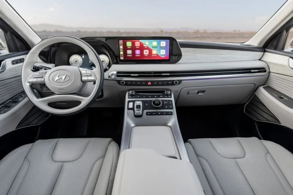 Hyundai Palisade 2023: Interiér, motor a úpravy