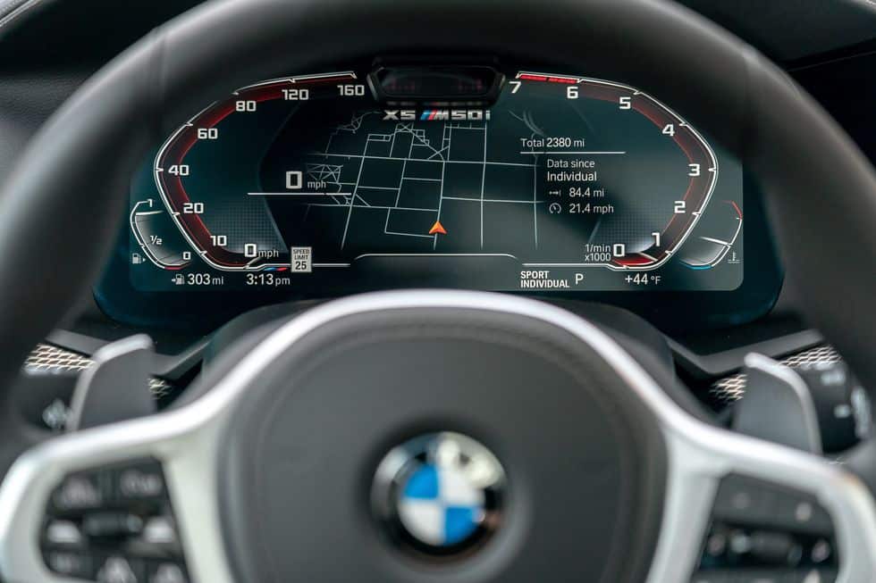 BMW X5 2023: Interiér, motor a úpravy