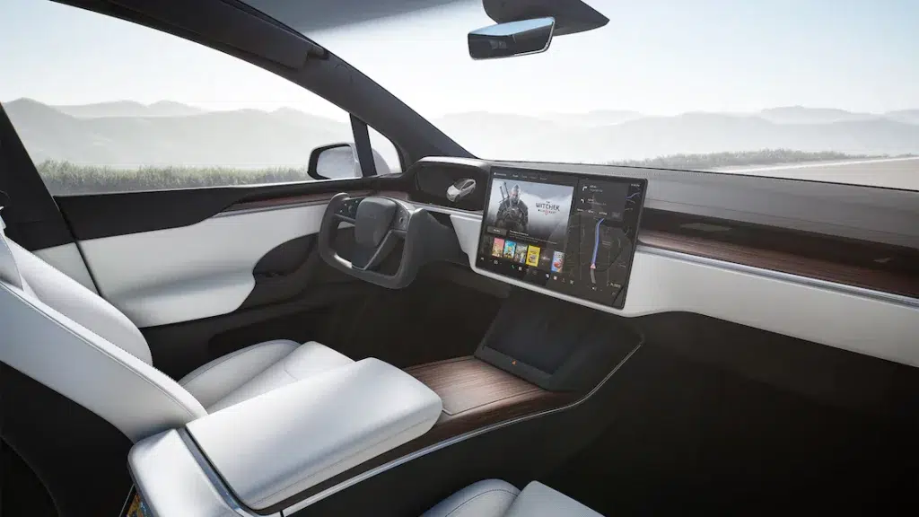 Tesla Model X 2023: ceny, spotřeba, technická data
