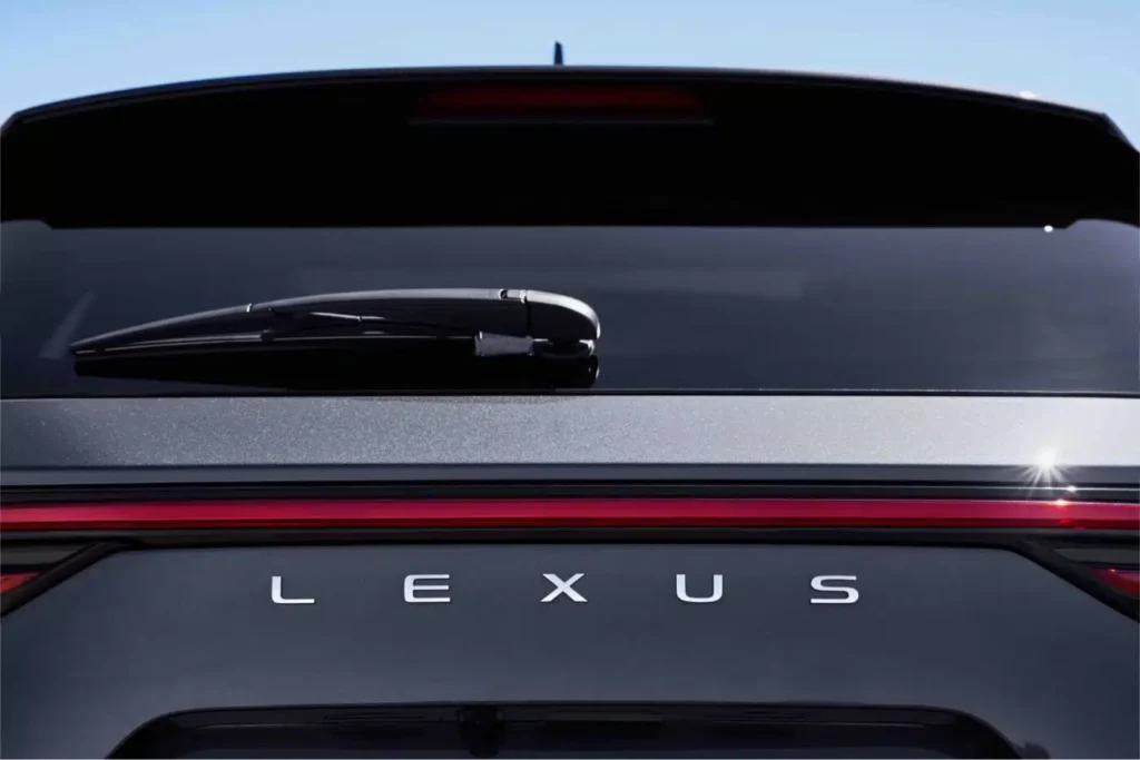 Lexus NX 2023: fotografie, ceny, technická data
