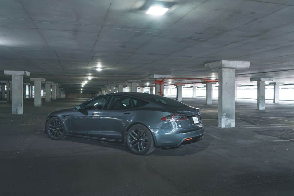 Tesla Model S 2023: Interiér, motor a úpravy
