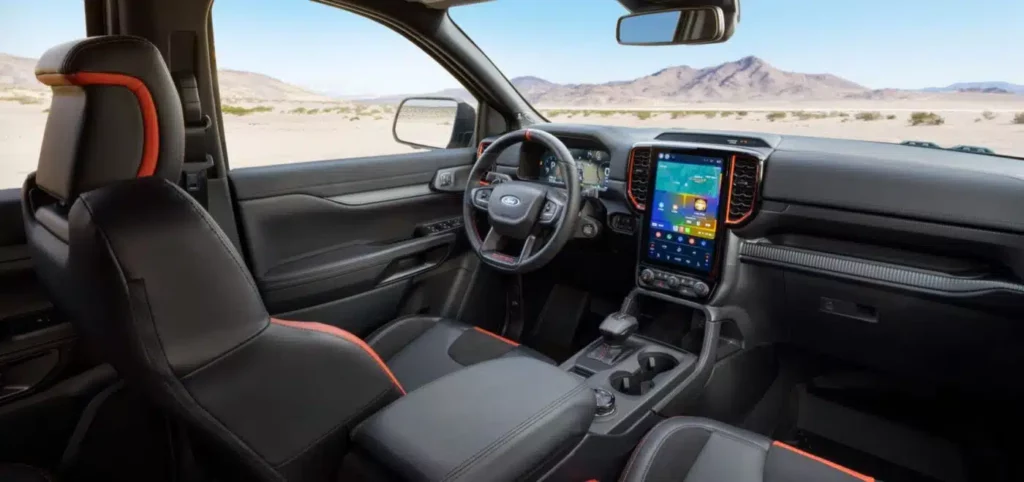 Ford Ranger Raptor 2024: Interiér, motor a úpravy