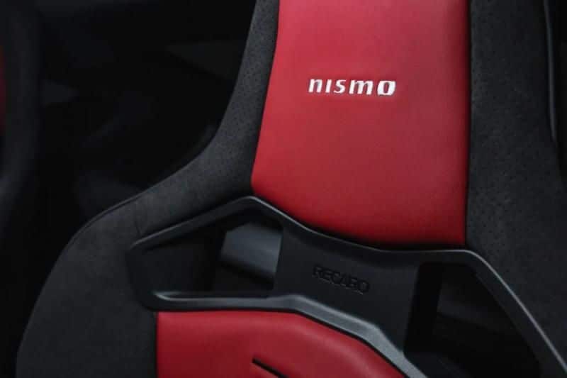 Nissan Z 2024: Interiér, motor a úpravy