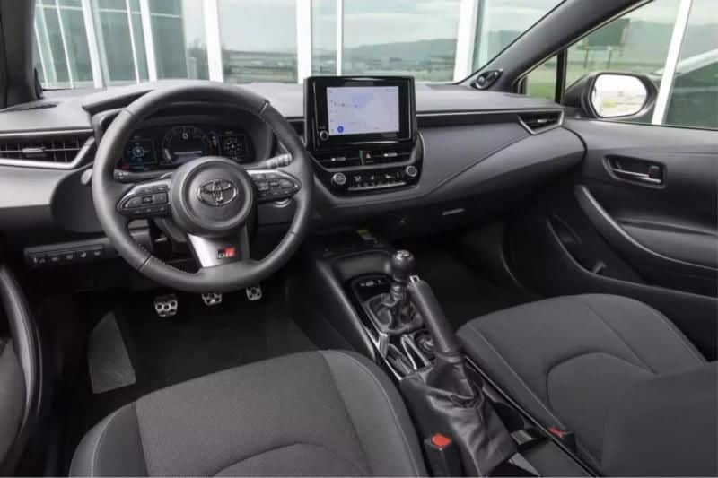 Toyota GR Corolla 2024: interiér, motor a změny