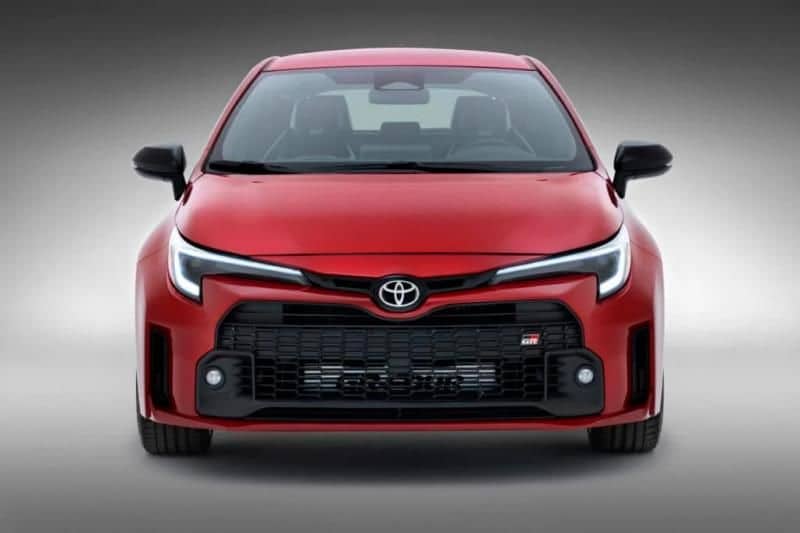 Toyota GR Corolla 2024: interiér, motor a změny