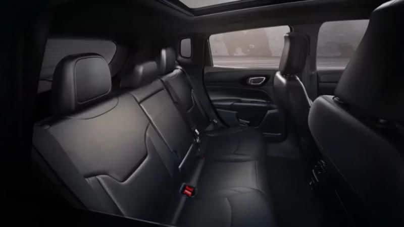 Jeep Compass 2024: interiér, motor a změny