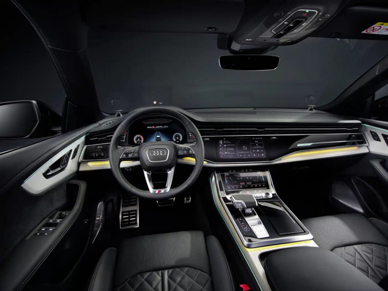 Audi Q8 a SQ8 2024: cena, interiér, technické údaje