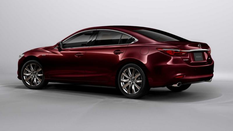 Mazda 6 2024: vylepšená bezpečnost a atraktivní design